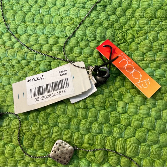 🆕60”necklace with matching earrings - Picture 5 of 5